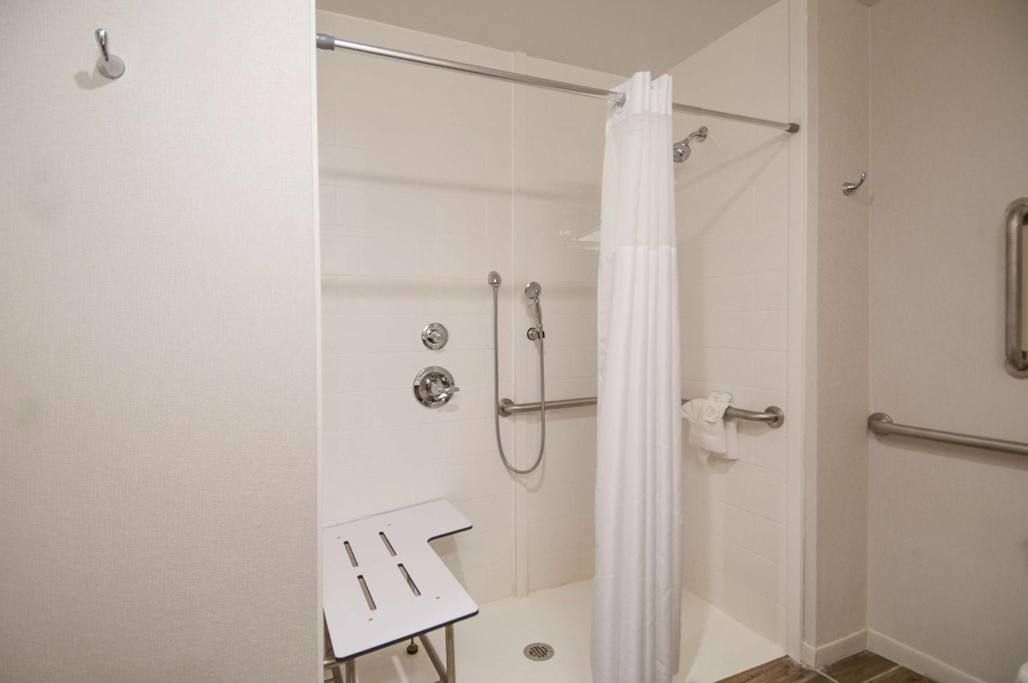 Hotel Hampton