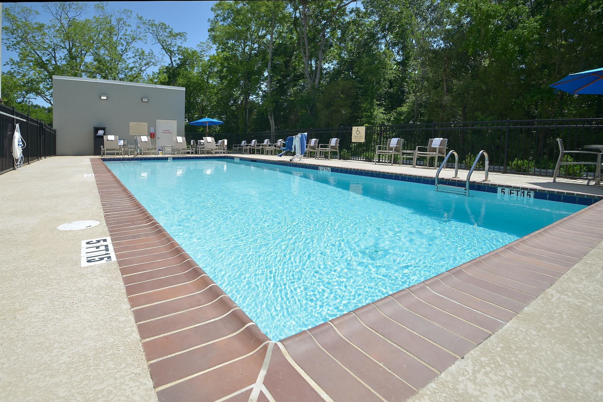 Hotel Hampton 3*